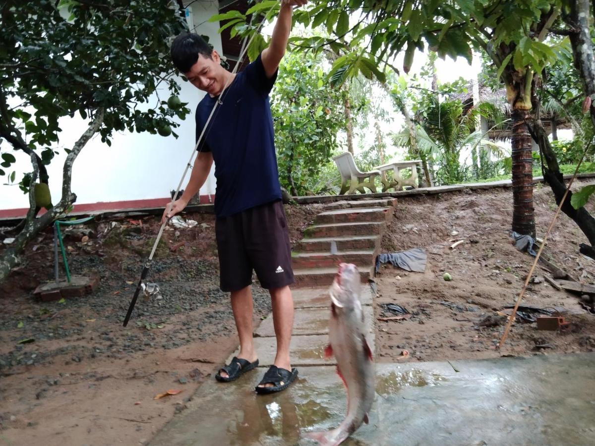 Quoc Phuong Riverside Homestay Ben Tre Luaran gambar