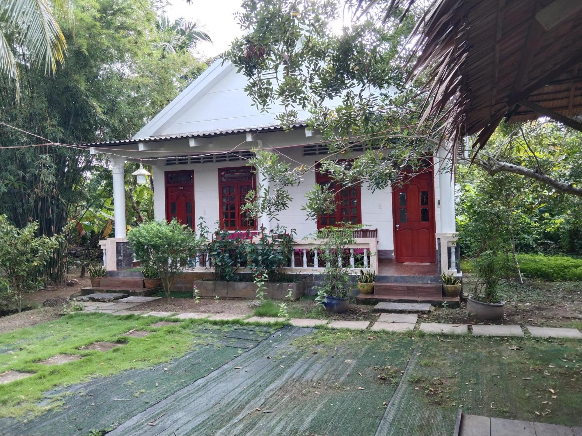 Quoc Phuong Riverside Homestay Ben Tre Luaran gambar